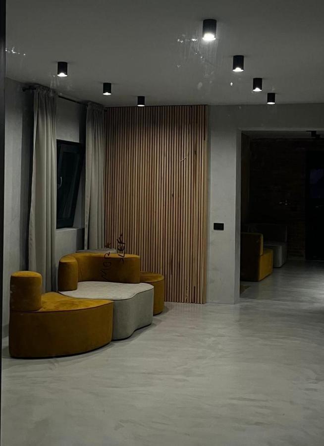 Garden Retreat Junior (Adults Only) Hotel Bran  Exterior photo