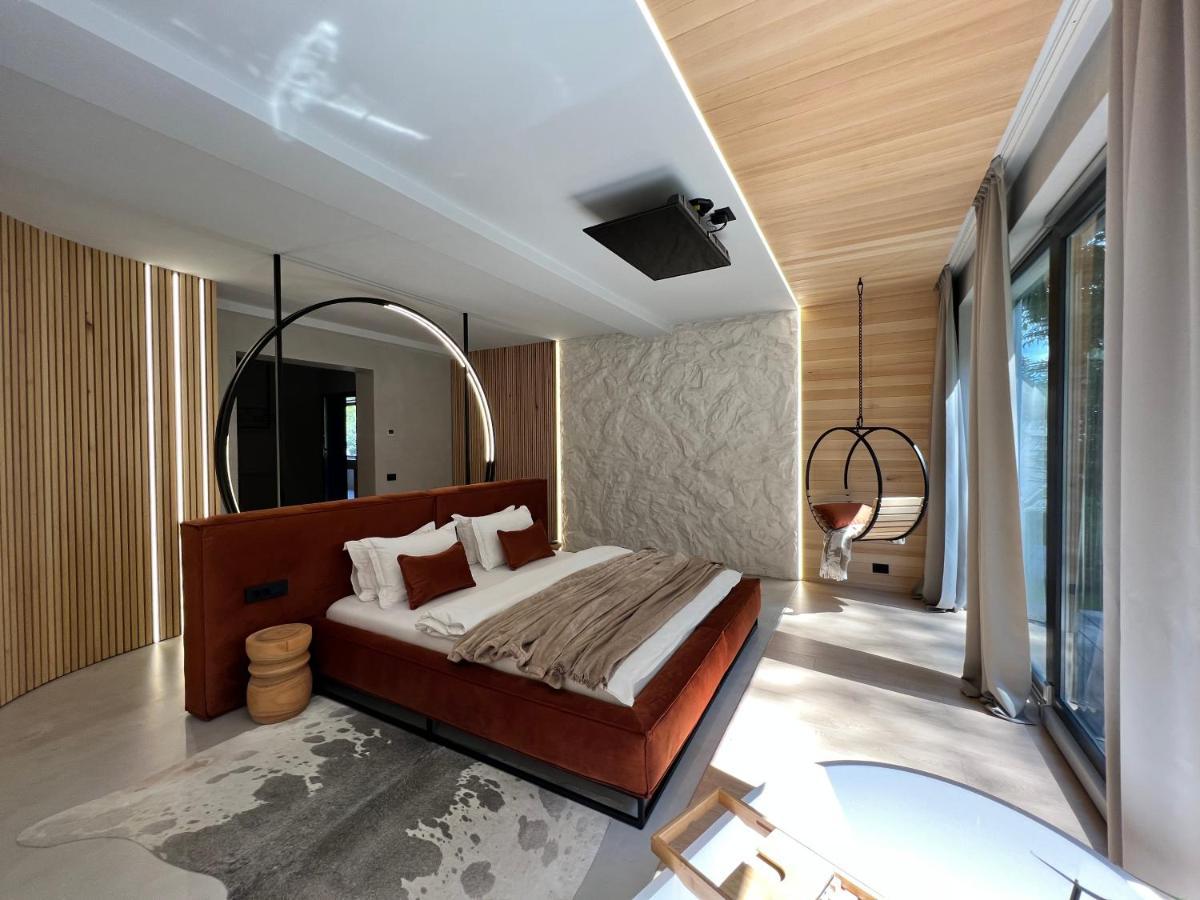 Garden Retreat Junior (Adults Only) Hotel Bran  Exterior photo